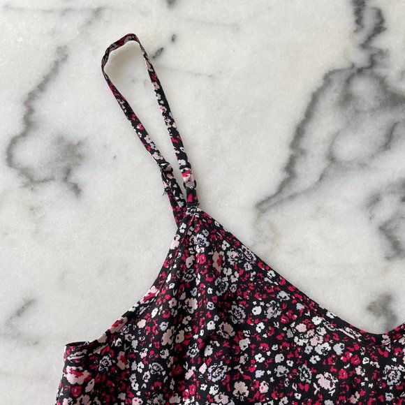 Aritzia Silk Floral Camisole - Picture 4 of 10